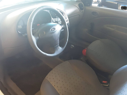 Imagem 7 de 10 de Ford Courier 1.6 Mpi L 8v Flex 2p Manual