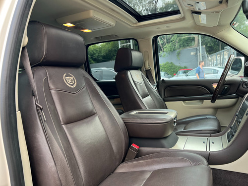 Cadillac Escalade Esv Suv Awd 2014