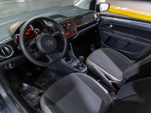Volkswagen Up! 1.0 High Up!