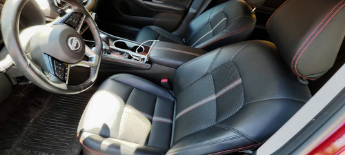 Nissan Altima 2.0 Sr Turbo Cvt