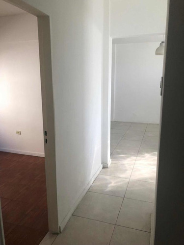 Departamento En Venta - 2 Dormitorios 1 Baño - 80 Mts2 - Wilde