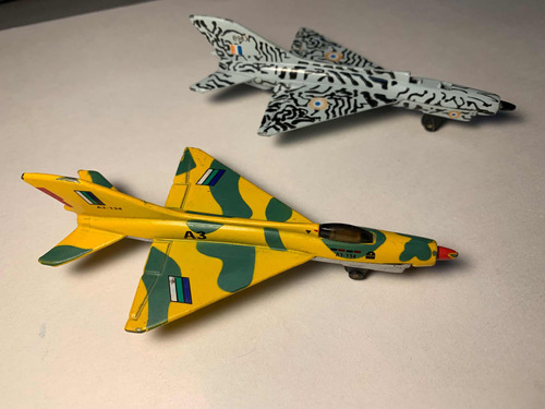 Matchbox Skybusters Mig 21, Dos