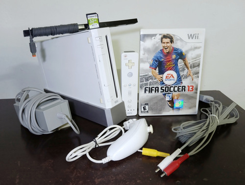 Consola Nintendo Wii Original Con Control Juego Y 32 Gigas(: Blanco