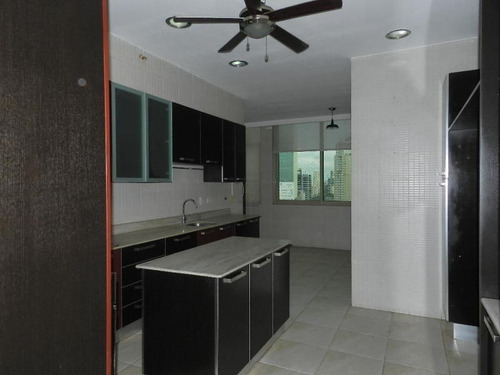 Imagen 4 de 14 de Venta De Apartamento De 306 M2 En Ph Pacific Point 20-5624