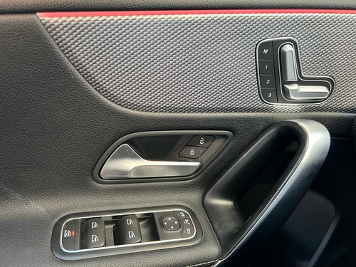 Imagen 22 de 25 de Mercedes-benz Clase A 200 A200 2020 2019 2021 0km A250 B200