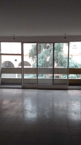 Imagen 5 de 11 de Venta Oficina Complejo Santo Domingo Con Balcon- Barrio Centro