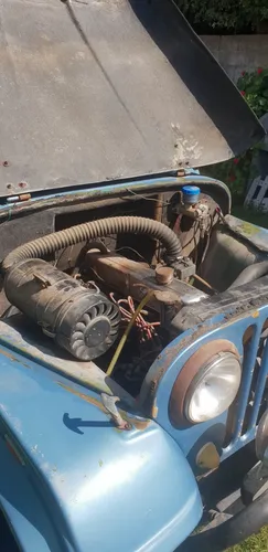 Jeep 4x4. Motor Chevrolet 230,caja Zf, Carrocería Potro.