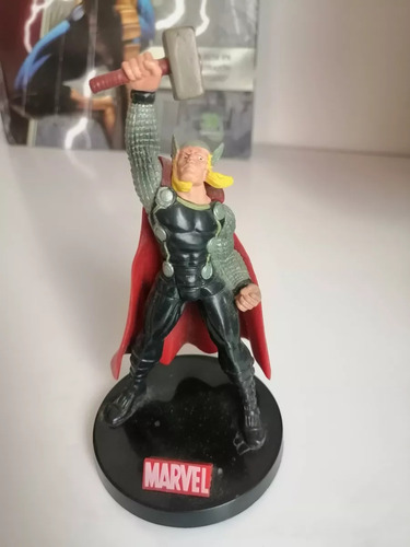 Figura Marvel Heroes Avengers Thor Pvc Tradebox (Usado)