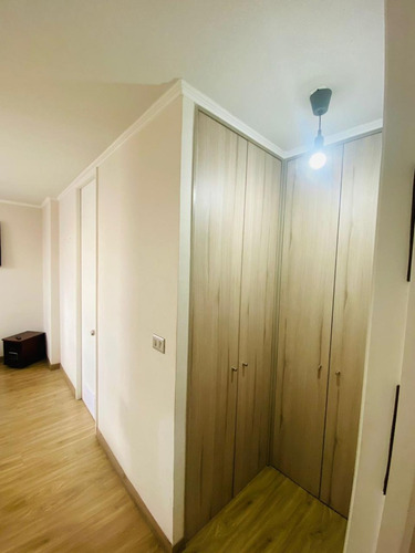 Se Vende Acogedor, E Iluminado Departamento