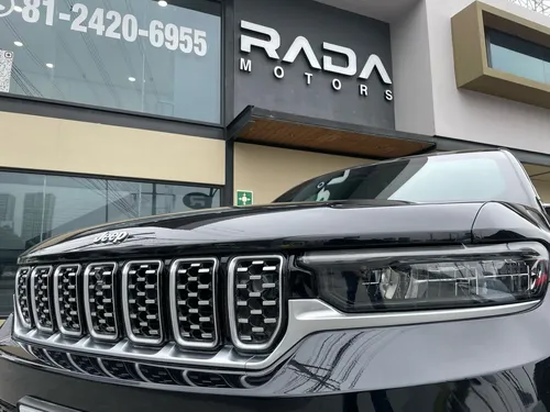 Jeep Grand Cherokee 5.7 V8 Summit 4x4 At