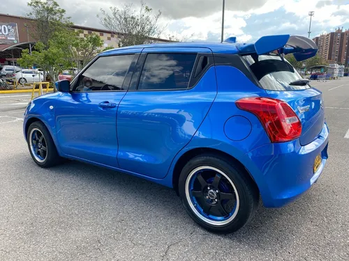 Suzuki Swift 1.2 Hybrid 2Wd
