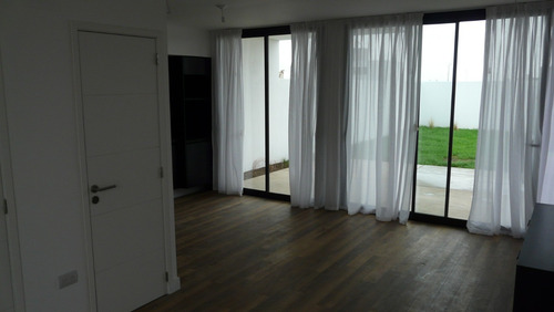Imagen 2 de 12 de Dúplex En Venta Prados De Manantiales 3 Dormitorios