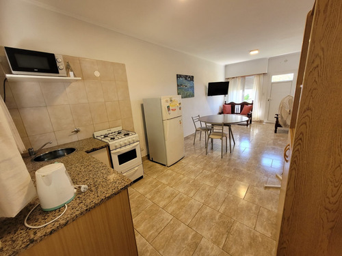 Tipo Casa 3 Ambientes Con Patio