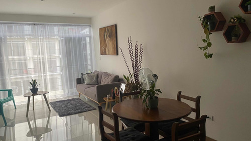 Imagen 2 de 7 de Alquiler De Lindo Apartamento En Condominio