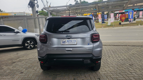 Jeep Renegade RENEGADE LONG. T270 1.3 TB 4X2 FLEX AUT.