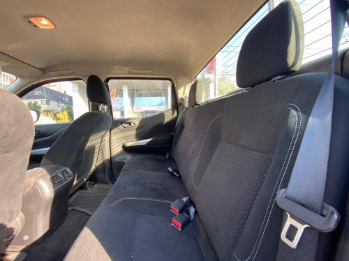 Nissan Np300 Np300 2.3 Se 4x4 Diesel 6mt 2017
