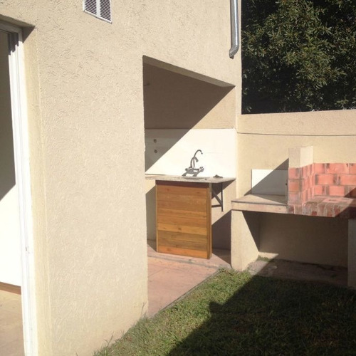 Imagen 5 de 7 de Duplex En Venta En Ituzaingo Sur