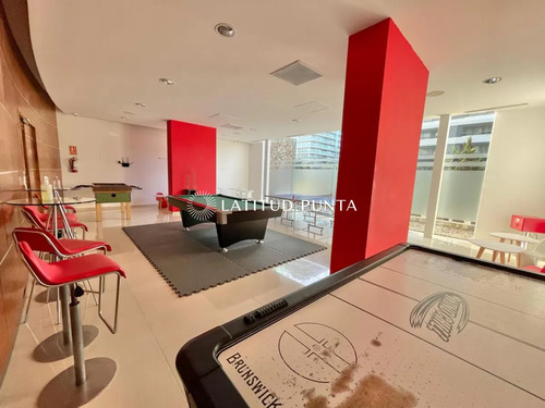 Icon, Apartamento De Dos Dormitorios