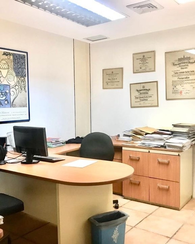 Imagen 2 de 23 de Vendo Local Comercial 901m2 Prados Del Este 1558