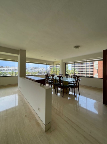 Imagen 6 de 12 de En Venta Espectacular Apartamento En Cr Las Canoas, Lecheria, 353 Mts2. Carmelo Albelo 04128592712