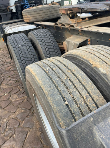 Imagem 8 de 10 de Iveco 440