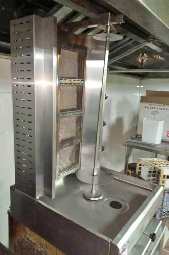 Máquina De Shawarma A Gas Grande Con 4 Quemadores.