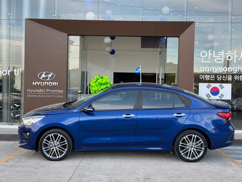 Kia Rio 4p EX L4/1.6 Aut