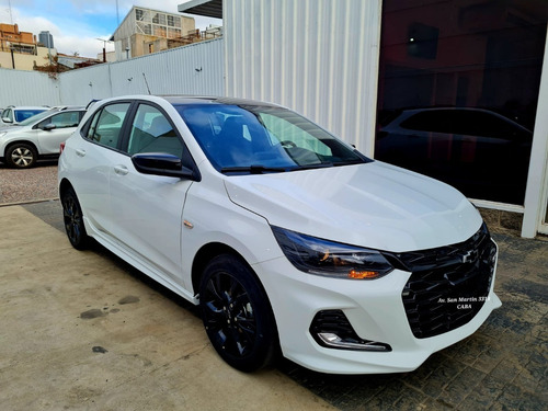 Imagen 10 de 25 de Nuevo Chevrolet Onix Rs 2023 1.0 Tur Color Manual 0km Smar5