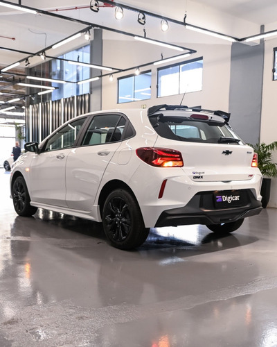 Chevrolet Onix HATCH RS 1.0 TB 12V Flex 5p Aut.