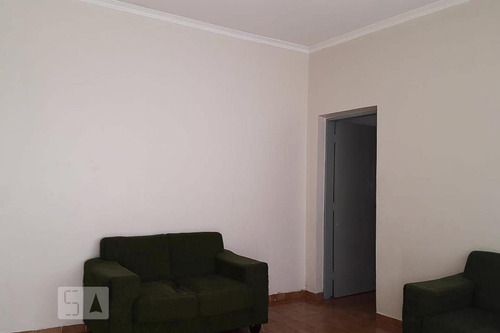Casa À Venda - Jardim Teresa, 2 Quartos, 137 - S893123397