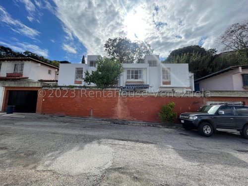 Linda Y Amplia Casa En Venta Alto Prado 