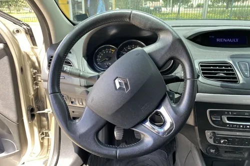 Renault Fluence 2.0 Privilege