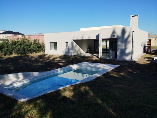 Casa San Matias 4 Dormitorios A Estrenar Con Pileta