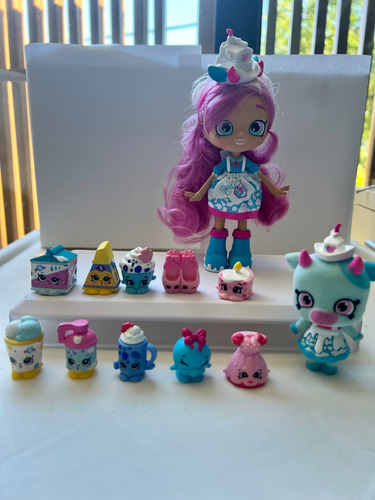 Shopkins Muñeca Mia Milk Y Shoppet  Maisy Moo Y 10 Shopkins