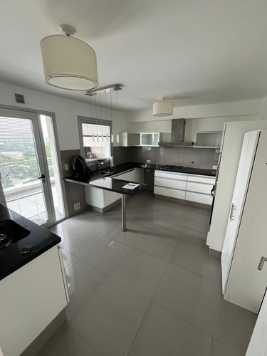 Venta Departamento Casonas Del Golf 3 Dormitorios