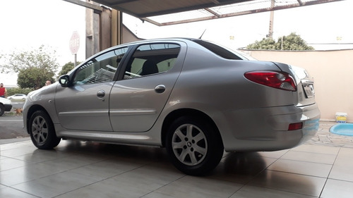 Peugeot 207 2012 1.4 Xr Flex 5p