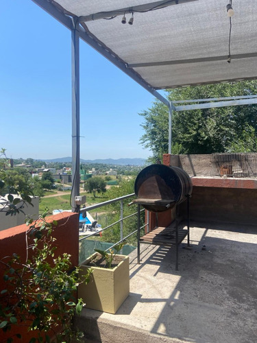 Complejo De Departamentos En Villa Sta. Cruz Del Lago · A 15 Minutos De Carlos Paz · Pileta · Hermosa Vista