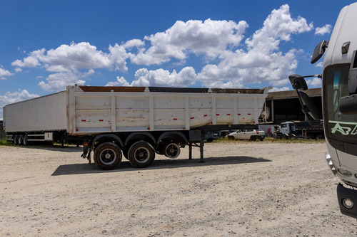 Carreta Caçamba Randon Ls 3 Eixos 25m3 Pneus Transporte