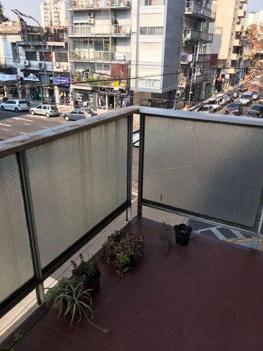 Imagen 14 de 14 de Venta! Departamento De 3 Ambientes Al Frente Con Balcón (flores)