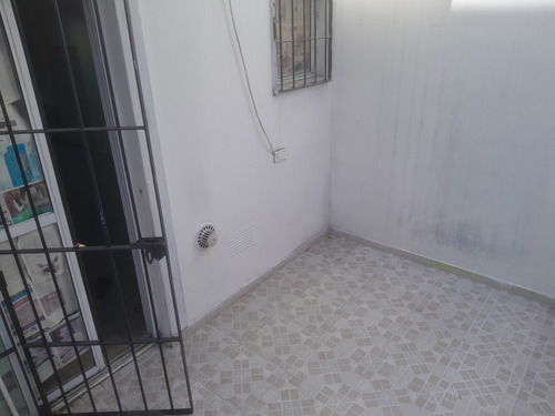 Dueño Vende Monoambie Depto Int. En Moron Ctro. Libre Gastos