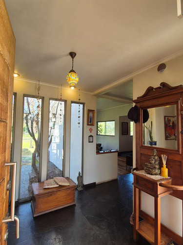 Casa En Venta De 6 Dorm. En Pelarco