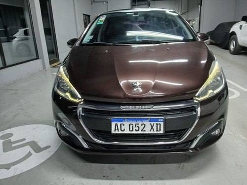 Peugeot 208 1.6 Allure