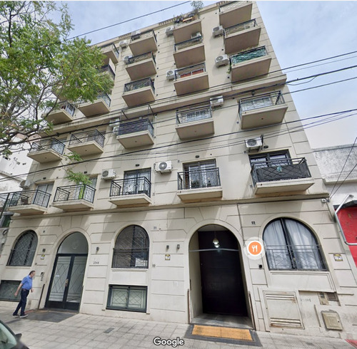 Venta Monoambiente Con Balcón, Vista Frente