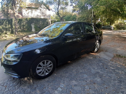 Volkswagen Vento 2.0 Advance 115cv 2015