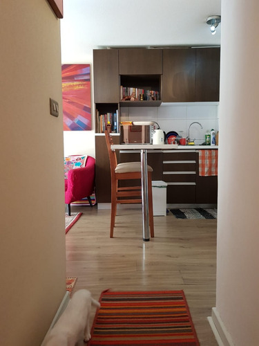 Se Vende Cómodo Departamento 2d2b Av. España 445, Santiago.