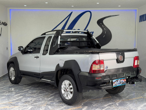 Fiat Strada 1.8 16v Adventure Ce Flex 2p