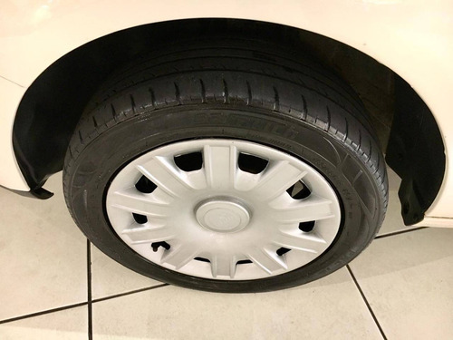 Volkswagen Fox 1.6 Mi Plus 8v Flex 4p Manual