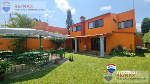 Venta De Casa Sola, Fracc. Loma Sol, Cuernavaca, Morelosclave 4481