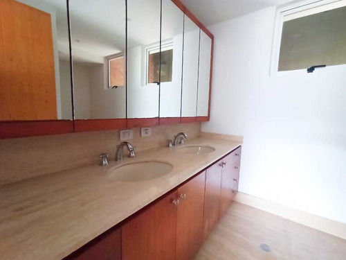 Imagen 26 de 26 de Casa En Venta En Caurimare Tepui De 420 Mts