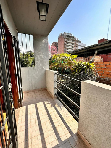 Amplio Departamento 3 Dormitorios En Crisóstomo Álv Al 2100